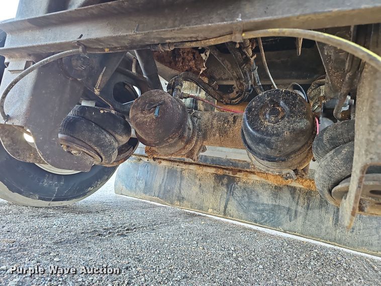 image for item DW3165 2013 Wilson DWBT-6000SS live bottom trailer