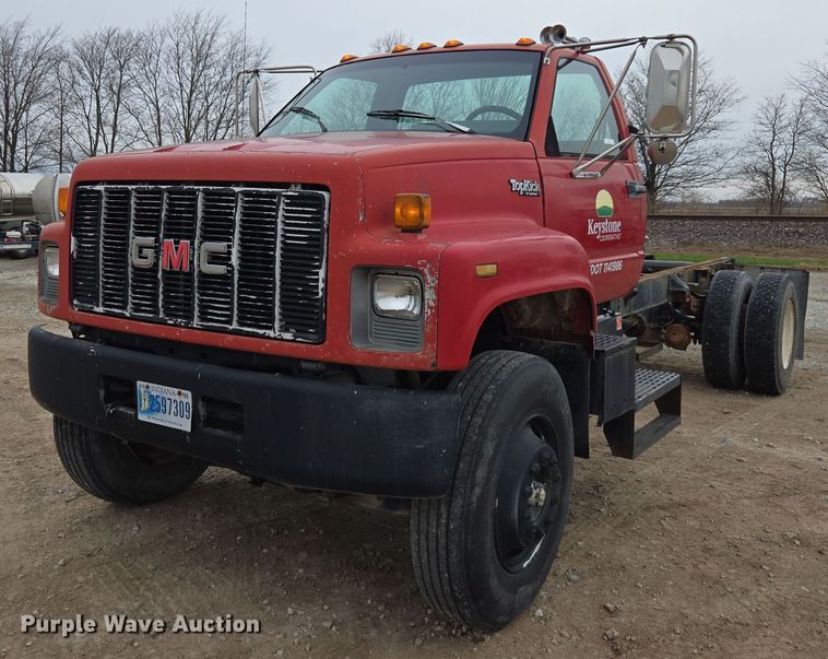 image for item DX1623 1994 GMC Top Kick truck cab and chassis