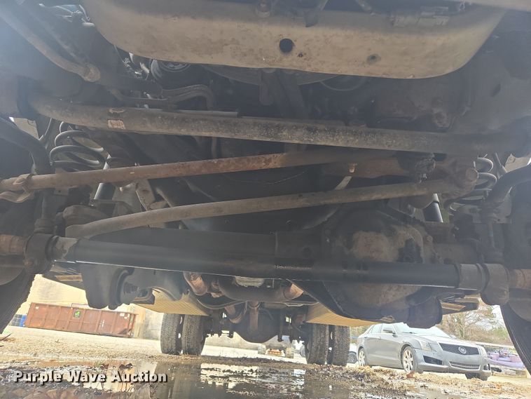 image for item EC3474 2013 Ford F450 Super Duty flatbed truck