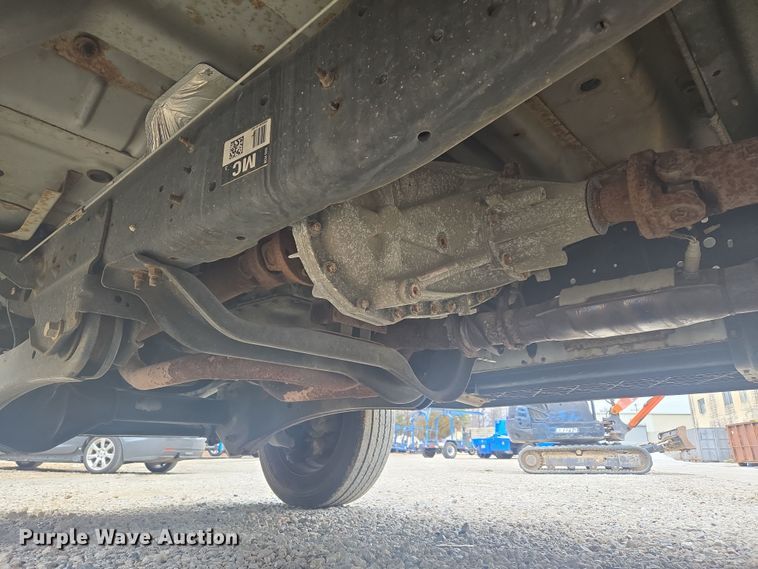 image for item EC3474 2013 Ford F450 Super Duty flatbed truck