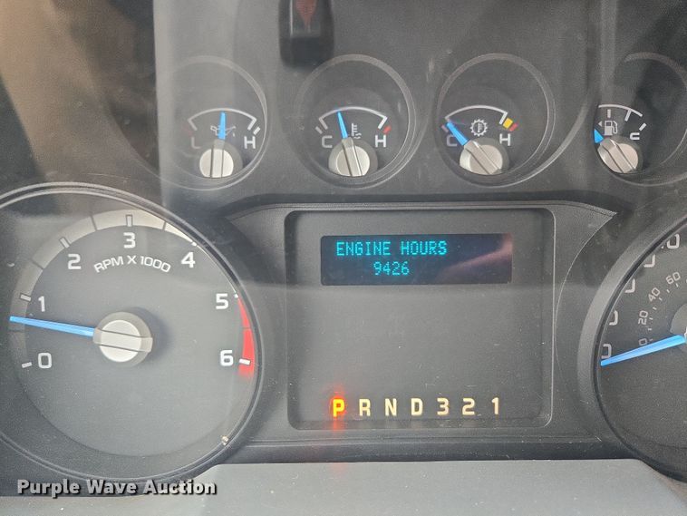 image for item EC3474 2013 Ford F450 Super Duty flatbed truck