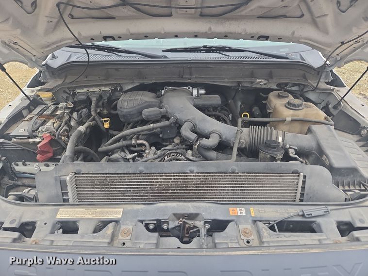 image for item EC3474 2013 Ford F450 Super Duty flatbed truck