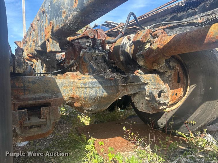 image for item EC3476 1969 Mack DM-600 truck cab and chassis