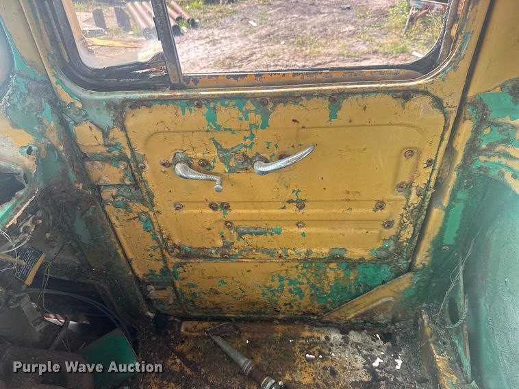 image for item EC3476 1969 Mack DM-600 truck cab and chassis