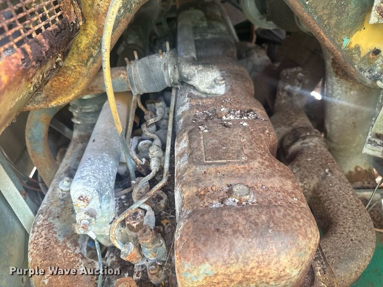 image for item EC3476 1969 Mack DM-600 truck cab and chassis