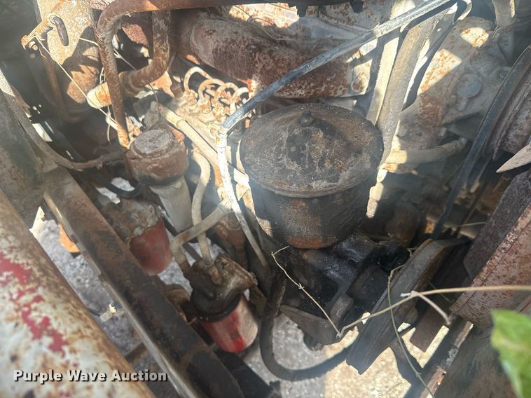 image for item EC3476 1969 Mack DM-600 truck cab and chassis