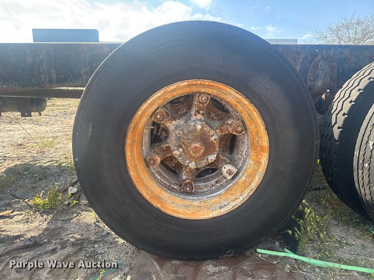 image for item EC3476 1969 Mack DM-600 truck cab and chassis