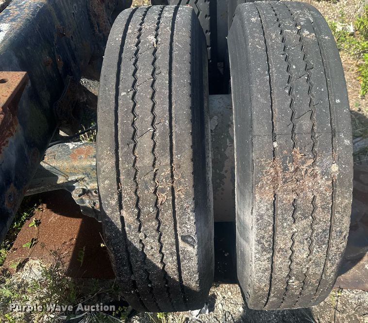 image for item EC3476 1969 Mack DM-600 truck cab and chassis