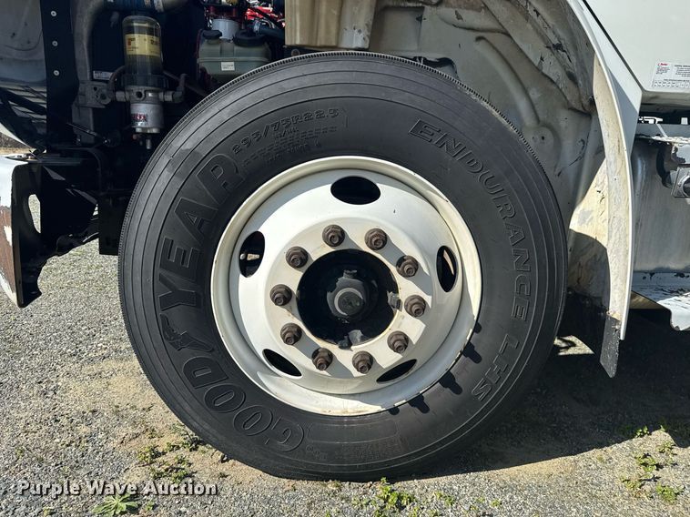 image for item EC3500 2009 Freightliner Business Class M2 106 box truck