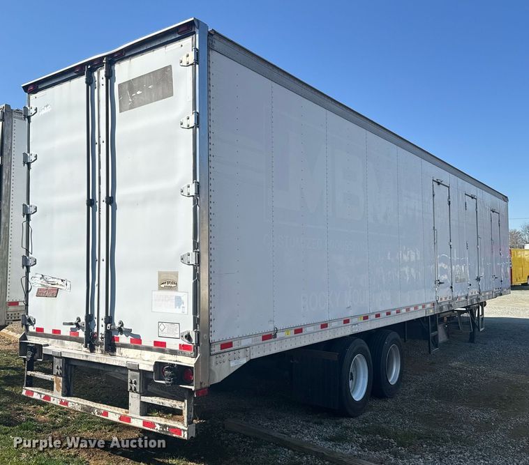 image for item EC3501 2011 Great Dane CMT-1113-11348 refrigerated van trailer