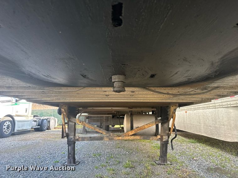 image for item EC3501 2011 Great Dane CMT-1113-11348 refrigerated van trailer