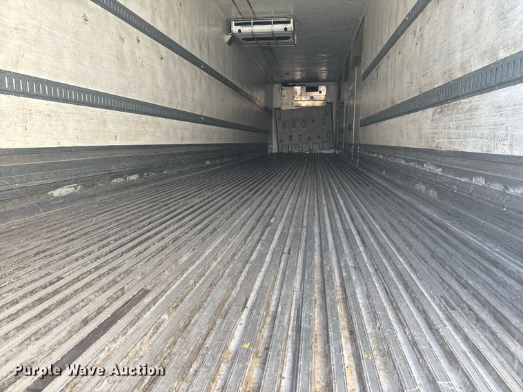 image for item EC3501 2011 Great Dane CMT-1113-11348 refrigerated van trailer