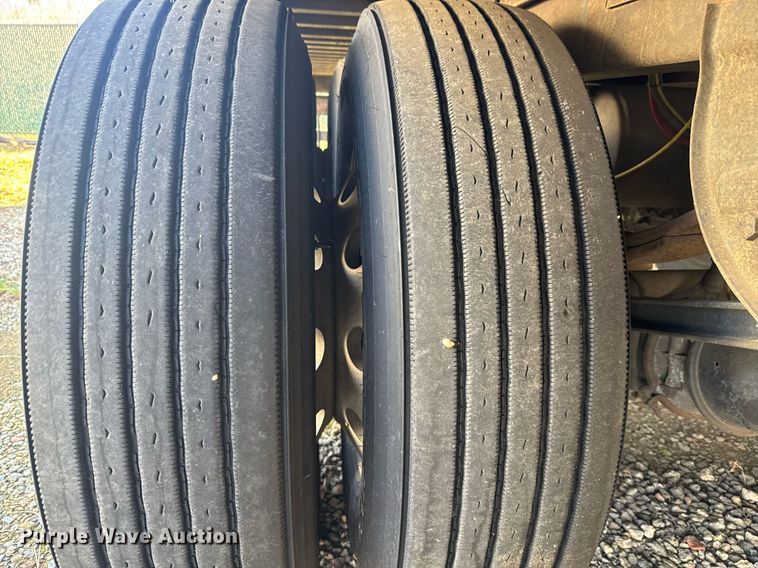 image for item EC3501 2011 Great Dane CMT-1113-11348 refrigerated van trailer