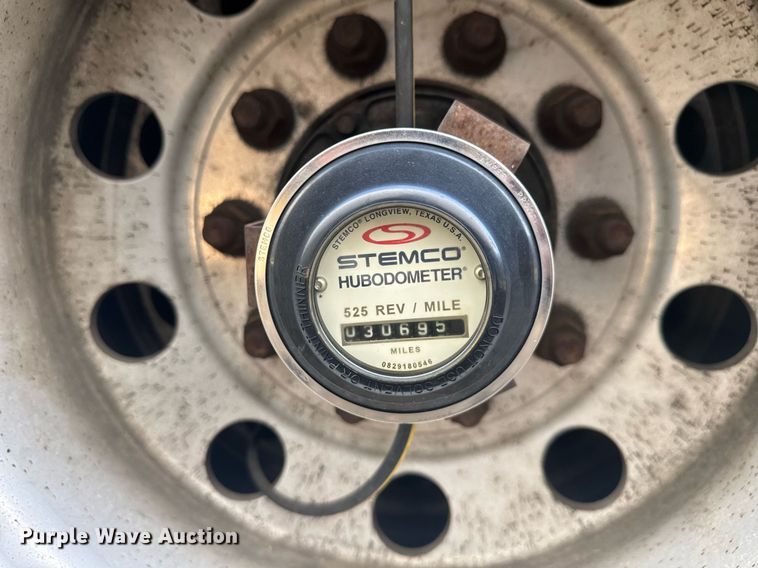 image for item EC3501 2011 Great Dane CMT-1113-11348 refrigerated van trailer