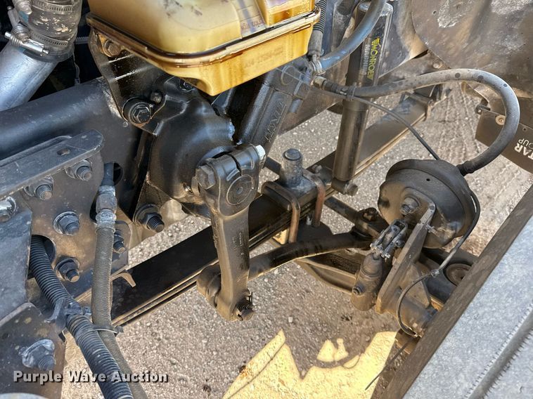 image for item ED5512 2017 Freightliner 122SD semi truck