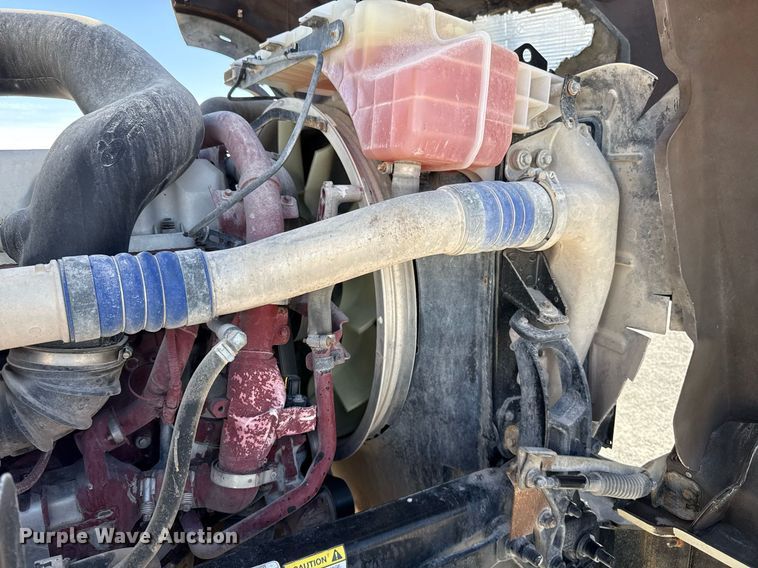 image for item ED5515 2014 Mack GU713 semi truck