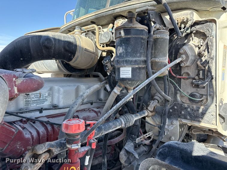 image for item ED5515 2014 Mack GU713 semi truck