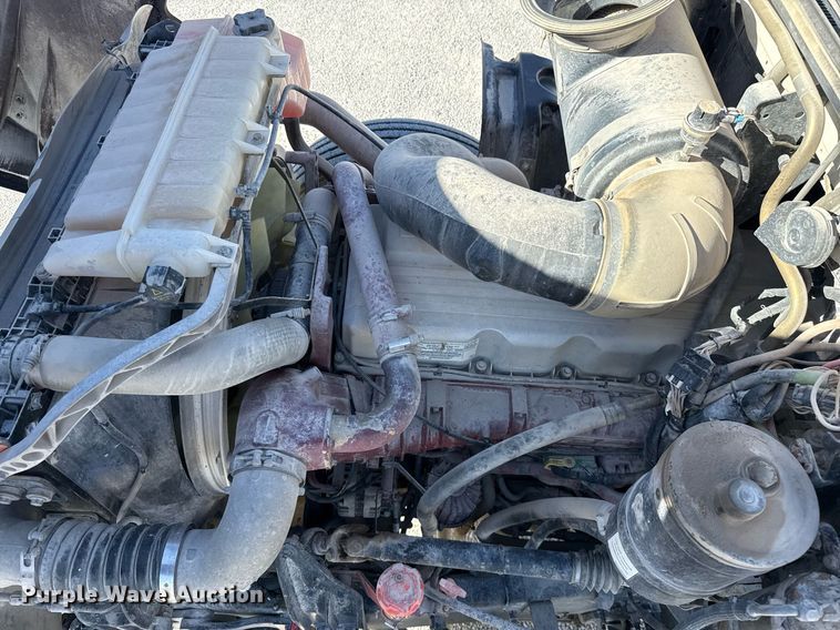 image for item ED5515 2014 Mack GU713 semi truck