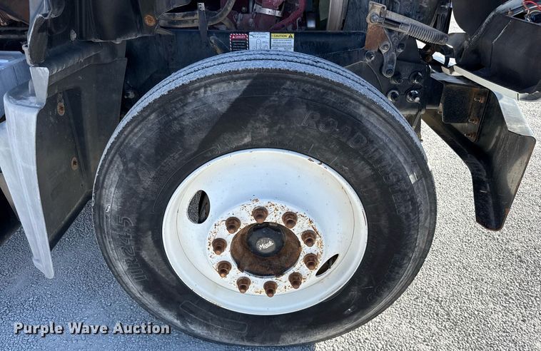 image for item ED5515 2014 Mack GU713 semi truck