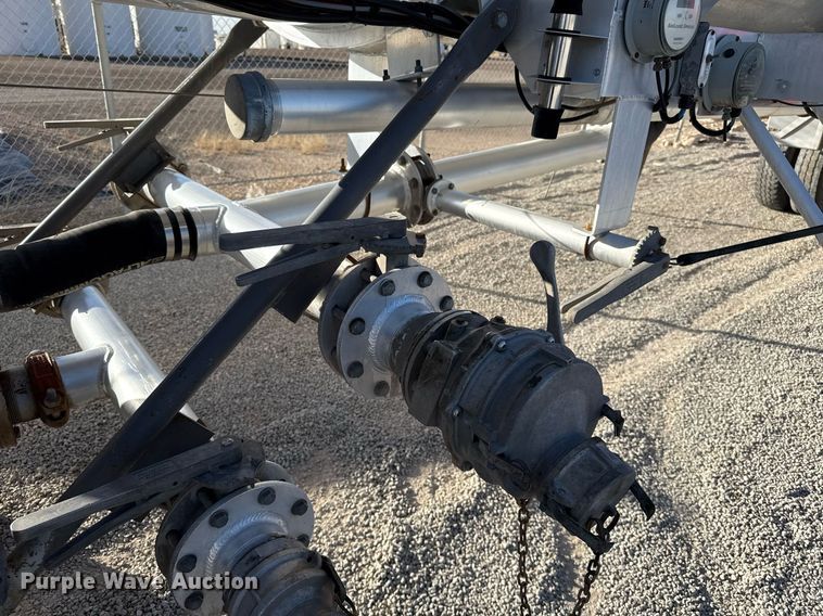 image for item ED5517 2010 Dragon tank trailer