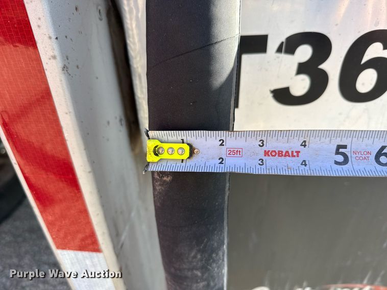 image for item ED5517 2010 Dragon tank trailer