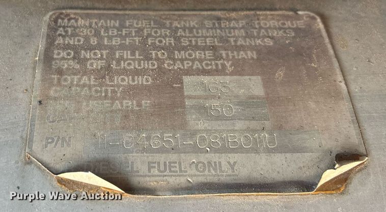 image for item EE0022 2005 Peterbilt 379 semi truck