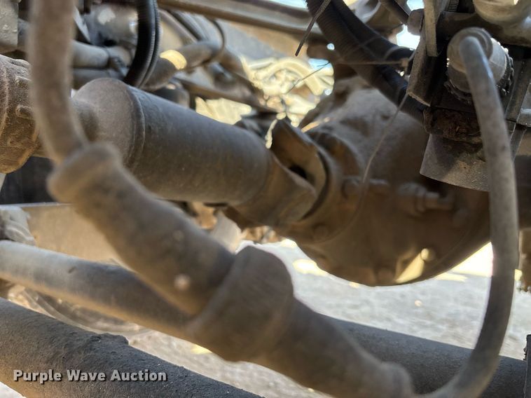 image for item EE0025 2003 Kenworth W900L semi truck