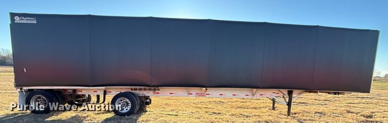 image for item EG2471 2016 Reitnouer Max Miser flatbed trailer