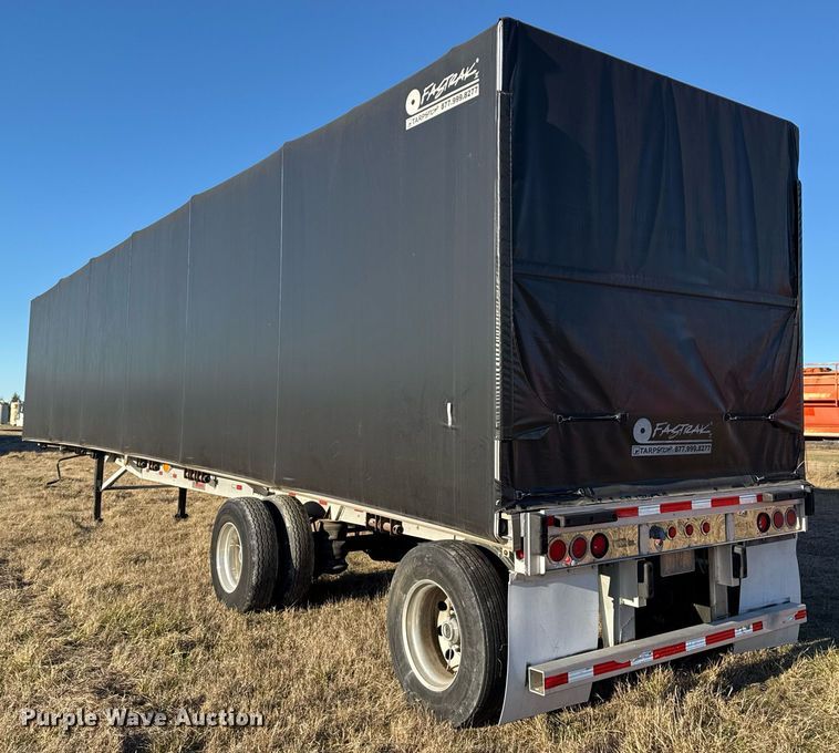 image for item EG2471 2016 Reitnouer Max Miser flatbed trailer