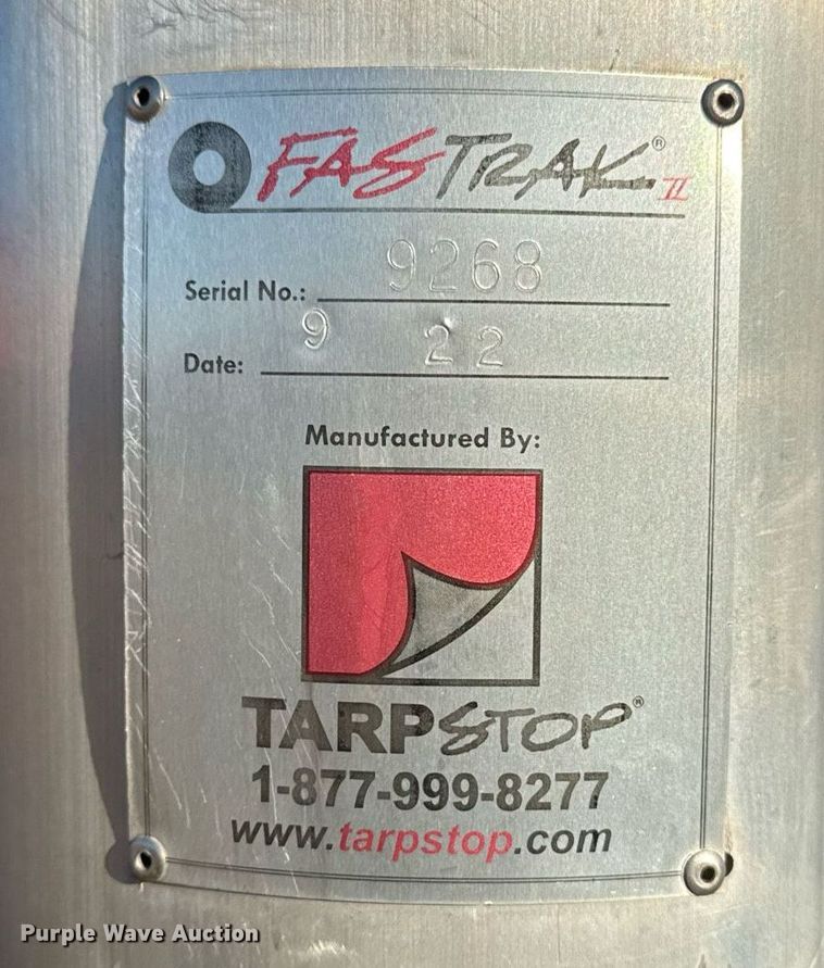 image for item EG2471 2016 Reitnouer Max Miser flatbed trailer