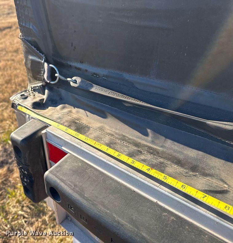 image for item EG2471 2016 Reitnouer Max Miser flatbed trailer