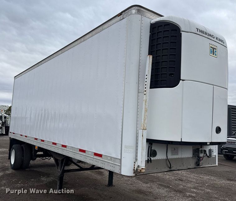 image for item EG2531 2013 Wabash  refrigerated van trailer