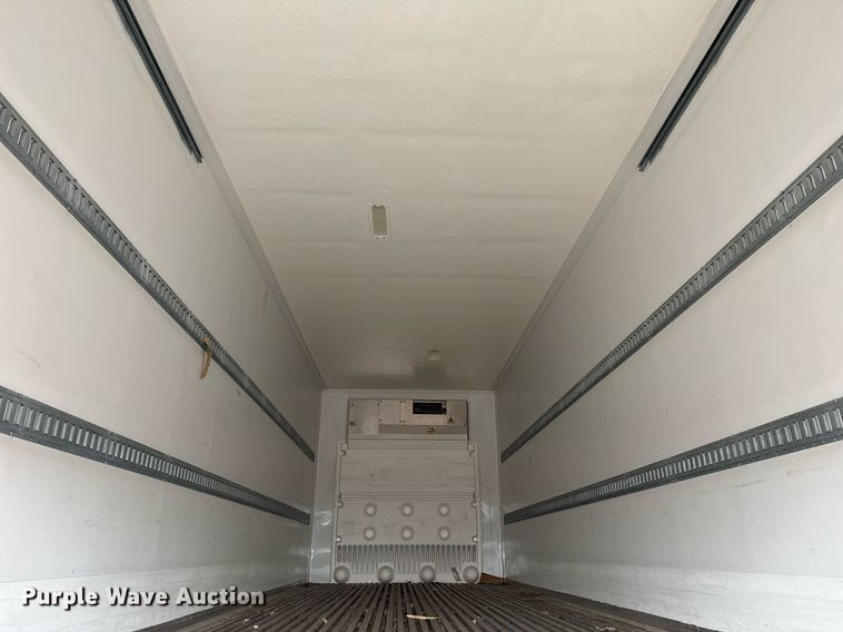 image for item EG2531 2013 Wabash  refrigerated van trailer