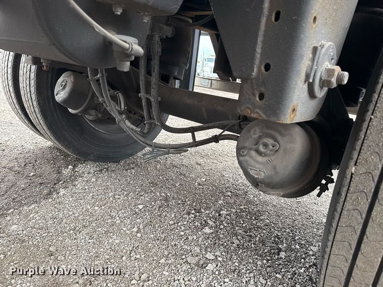 image for item EG2531 2013 Wabash  refrigerated van trailer