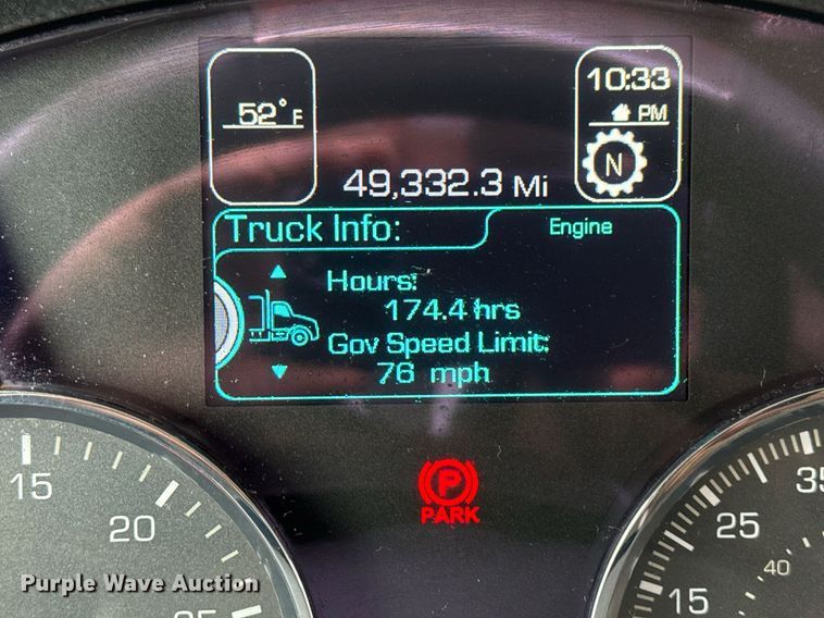 image for item EG2543 2016 Kenworth T680 semi truck