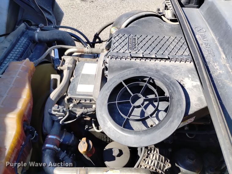 image for item EG9895 2016 Freightliner  Cascadia Evolution  semi truck