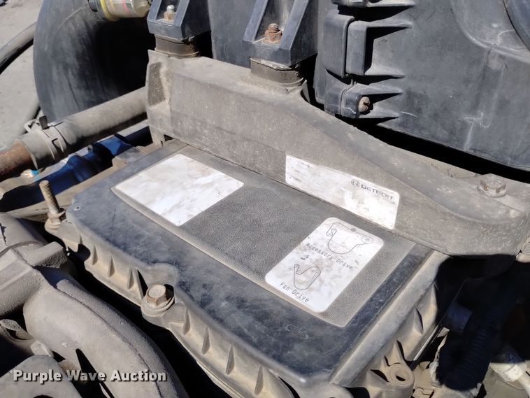 image for item EG9895 2016 Freightliner  Cascadia Evolution  semi truck