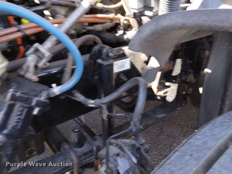 image for item EG9895 2016 Freightliner  Cascadia Evolution  semi truck