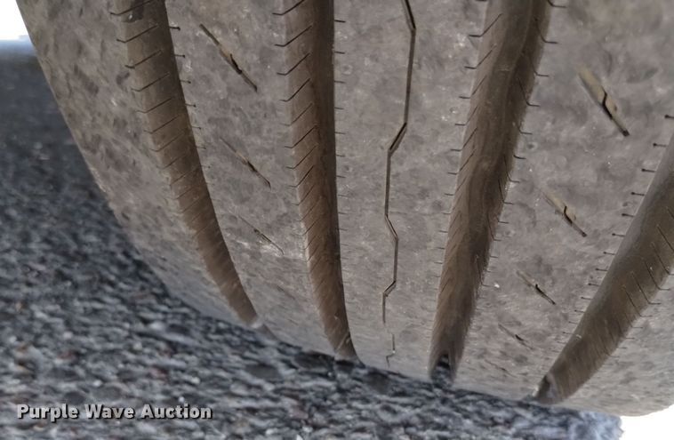 image for item EG9895 2016 Freightliner  Cascadia Evolution  semi truck