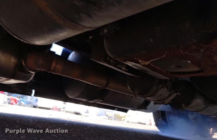 image for item EG9895 2016 Freightliner  Cascadia Evolution  semi truck