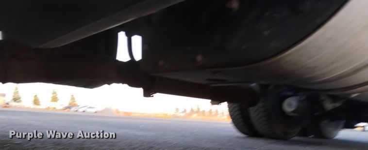 image for item EH0132 2015 Volvo semi truck