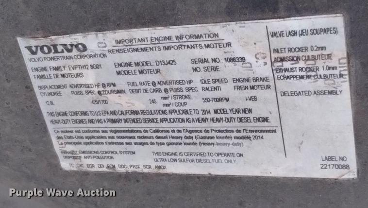 image for item EH0132 2015 Volvo semi truck