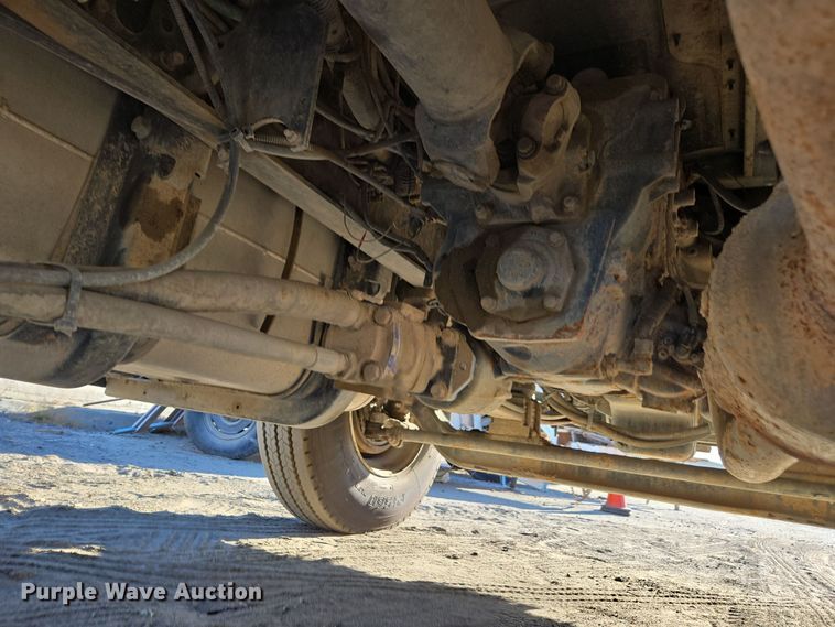 image for item EI4099 2010 International Durastar 4300 dump flatbed truck