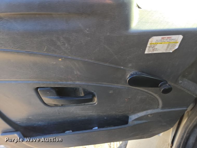 image for item EI4099 2010 International Durastar 4300 dump flatbed truck