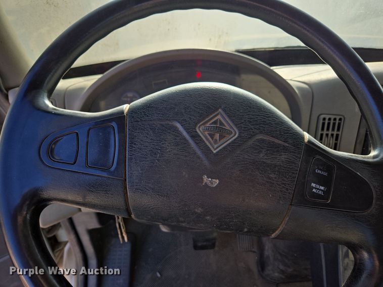 image for item EI4099 2010 International Durastar 4300 dump flatbed truck