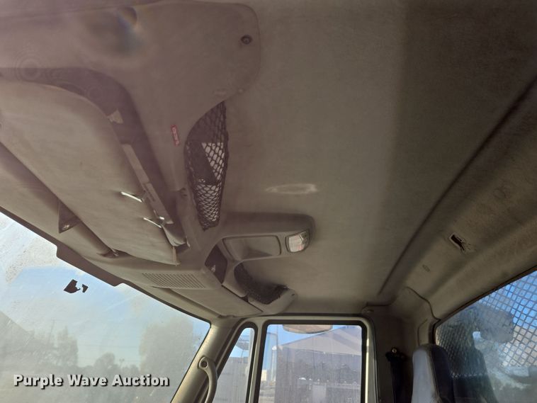 image for item EI4099 2010 International Durastar 4300 dump flatbed truck