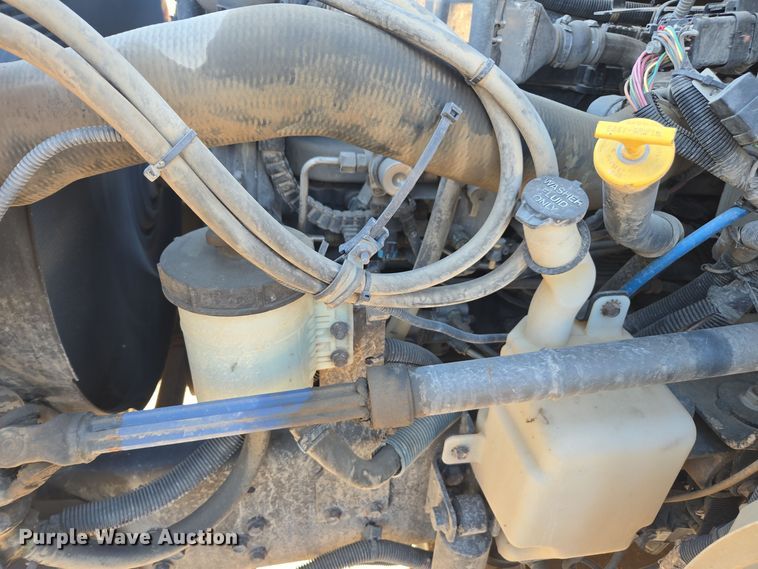 image for item EI4099 2010 International Durastar 4300 dump flatbed truck