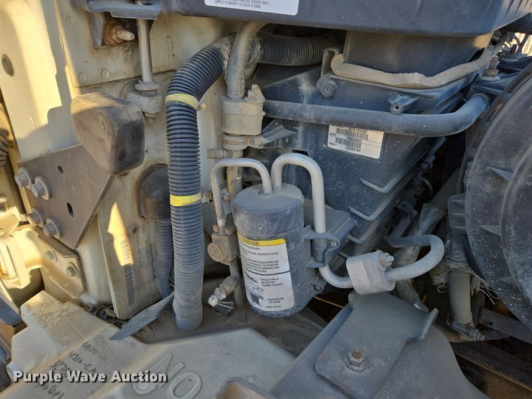 image for item EI4099 2010 International Durastar 4300 dump flatbed truck