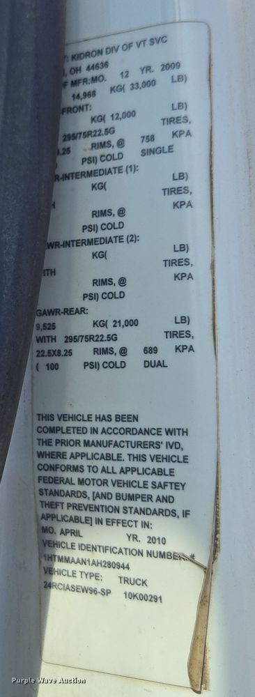 image for item EI4107 2010 International Durastar 4300 truck cab and chassis