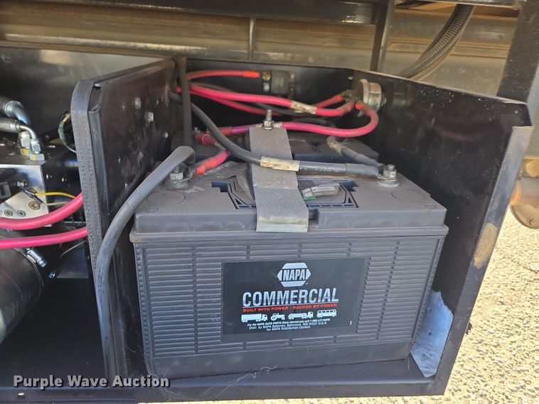 image for item EI4166 2016 Freightliner Business Class M2 106 refrigerated truck